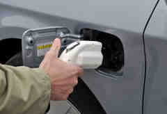 Charge Your Electric Car in South Pasadena